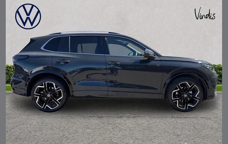 Used VW Tiguan R-line 147 HP (108 kW) 2025 Grey SUV