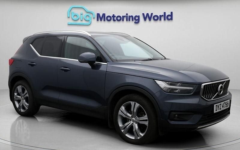 Used Volvo XC40 Inscription 197 HP (144 kW) 2021 Blue SUV