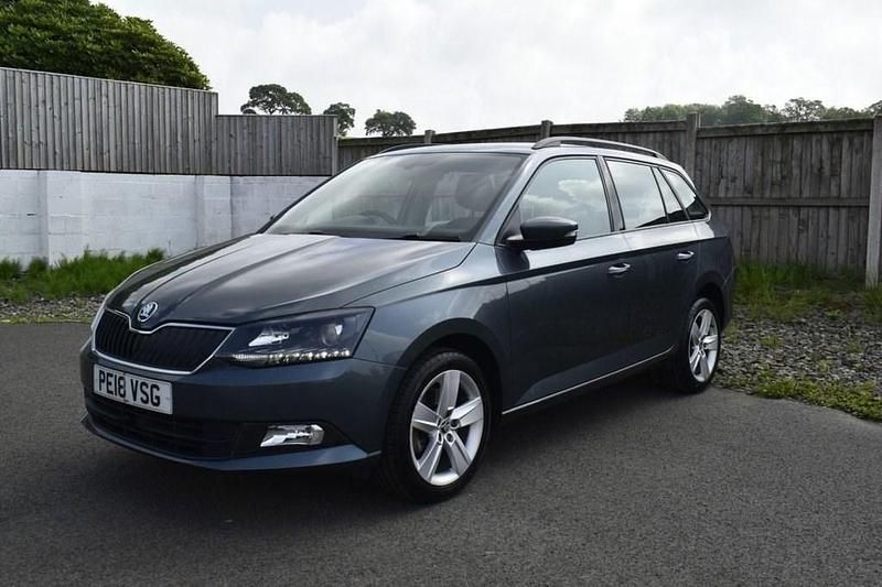 Used Skoda Fabia SE L 110 HP (80 kW) 2018 Grey Estate