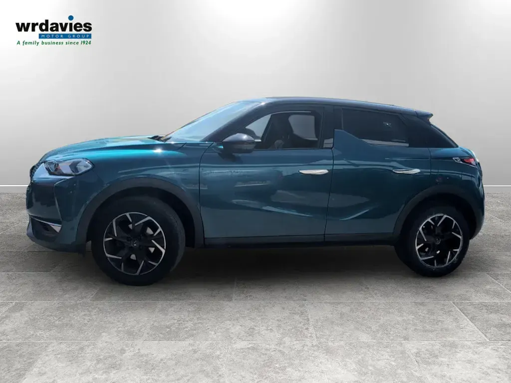 Used DS Automobiles DS3 Prestige 2020 Blue Hatchback
