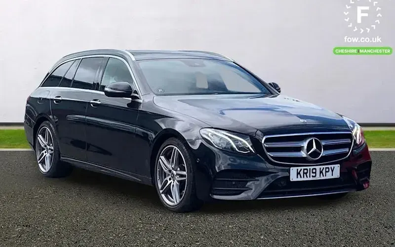 Used Mercedes E220 AMG Line Premium 194 HP (142 kW) 2019 Estate