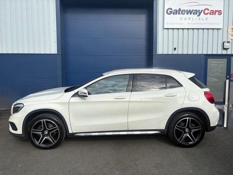 Used Mercedes GLA250 AMG line 211 HP (155 kW) 2017 White SUV