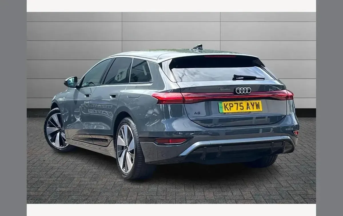 Used Audi A6 e-tron S-Line 269 kW (367 HP) 2025 Grey Estate