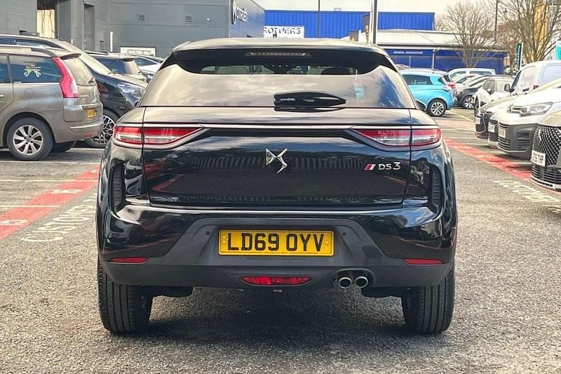 Used DS Automobiles DS3 Crossback Performance 129 HP (94 kW) 2019 Black SUV