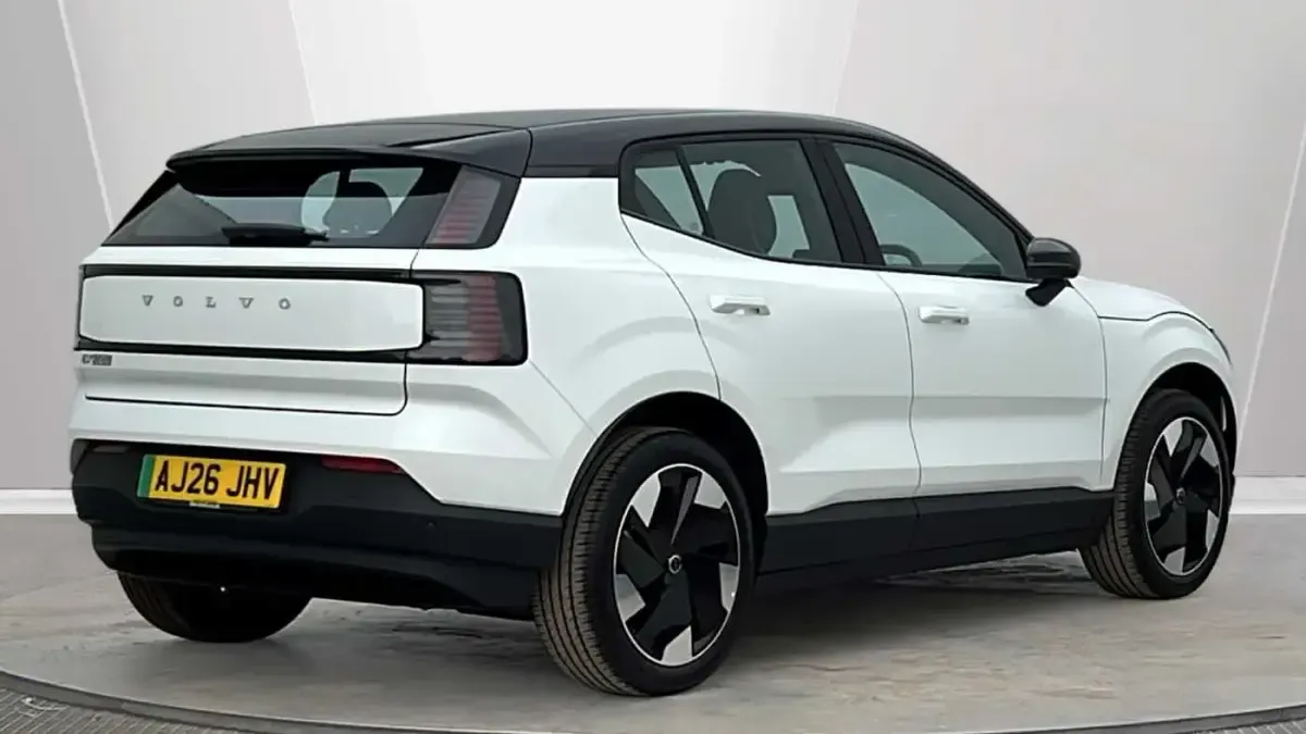 New Volvo EX30 Plus 200 kW (272 HP) 2026 White SUV