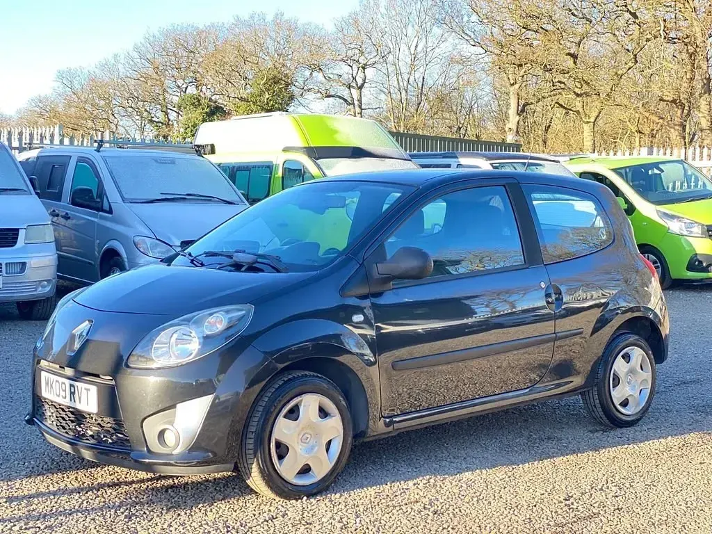 Begagnad Renault Twingo Extreme 2009 Svart Halvkombi