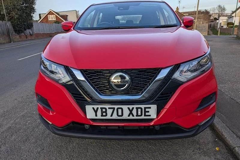 Red Used 2020 Nissan Qashqai Acenta Premium SUV | £11,999 (Super price) - Image 1/1