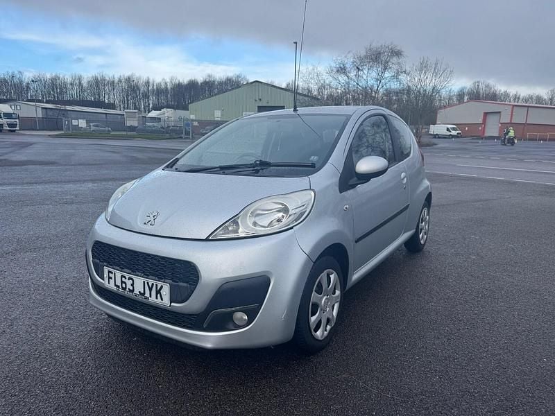 Silver Used 2013 Peugeot 107 Active Hatchback | £2,399 (Fair price) - Image 1/4