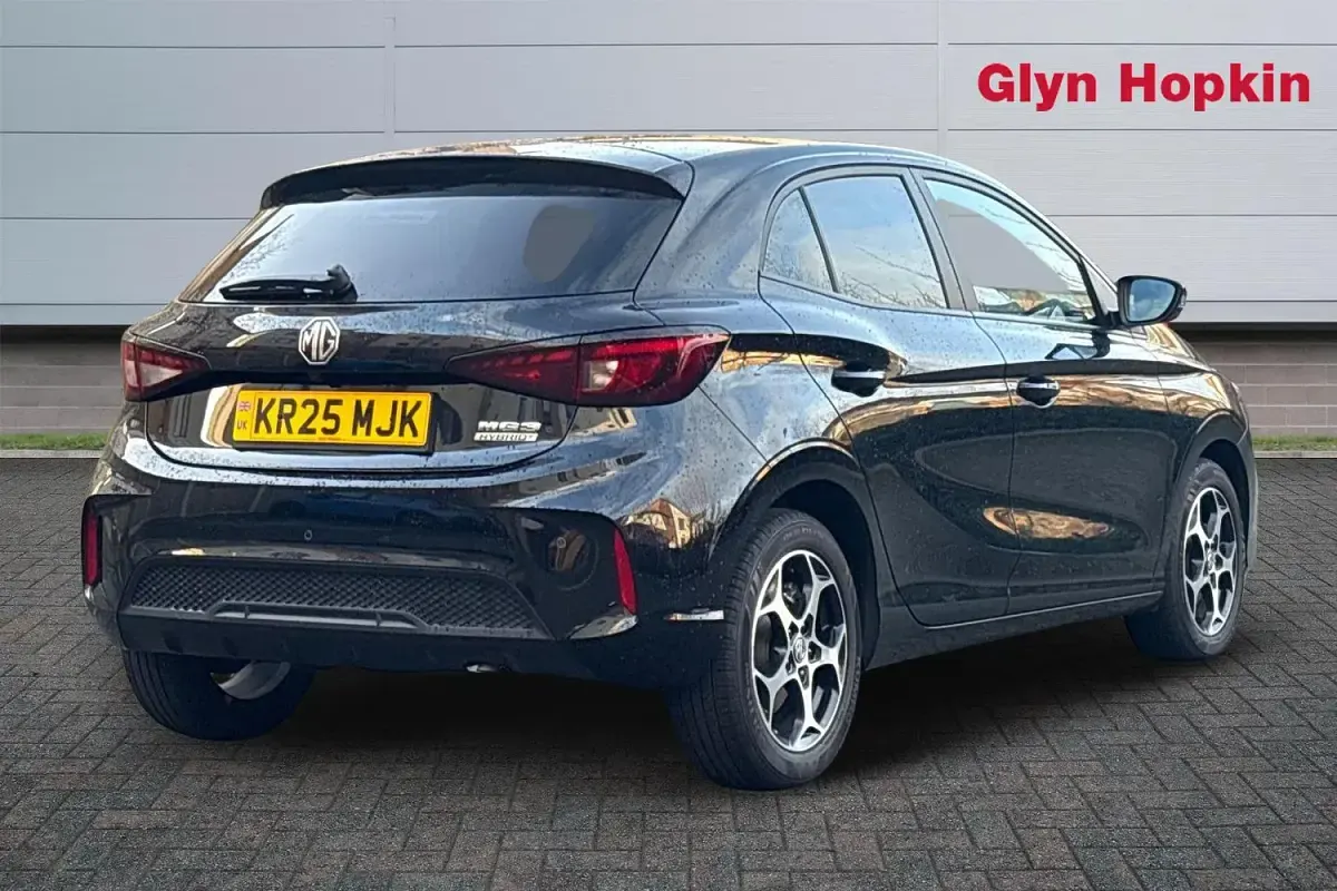 Used MG MG3 Trophy 194 HP (142 kW) 2025 Black Hatchback