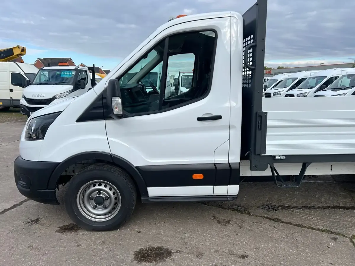 Used Ford Transit 130 HP (95 kW) 2020 White Van