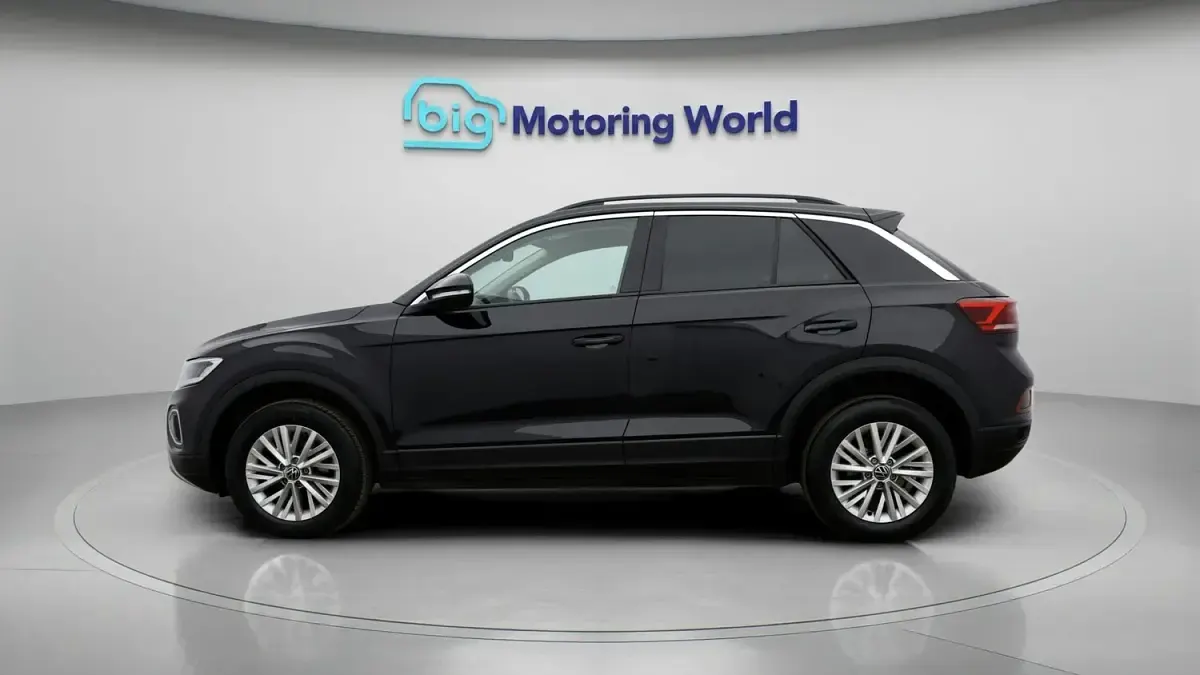 Used VW T-Roc S 150 HP (110 kW) 2023 Black SUV