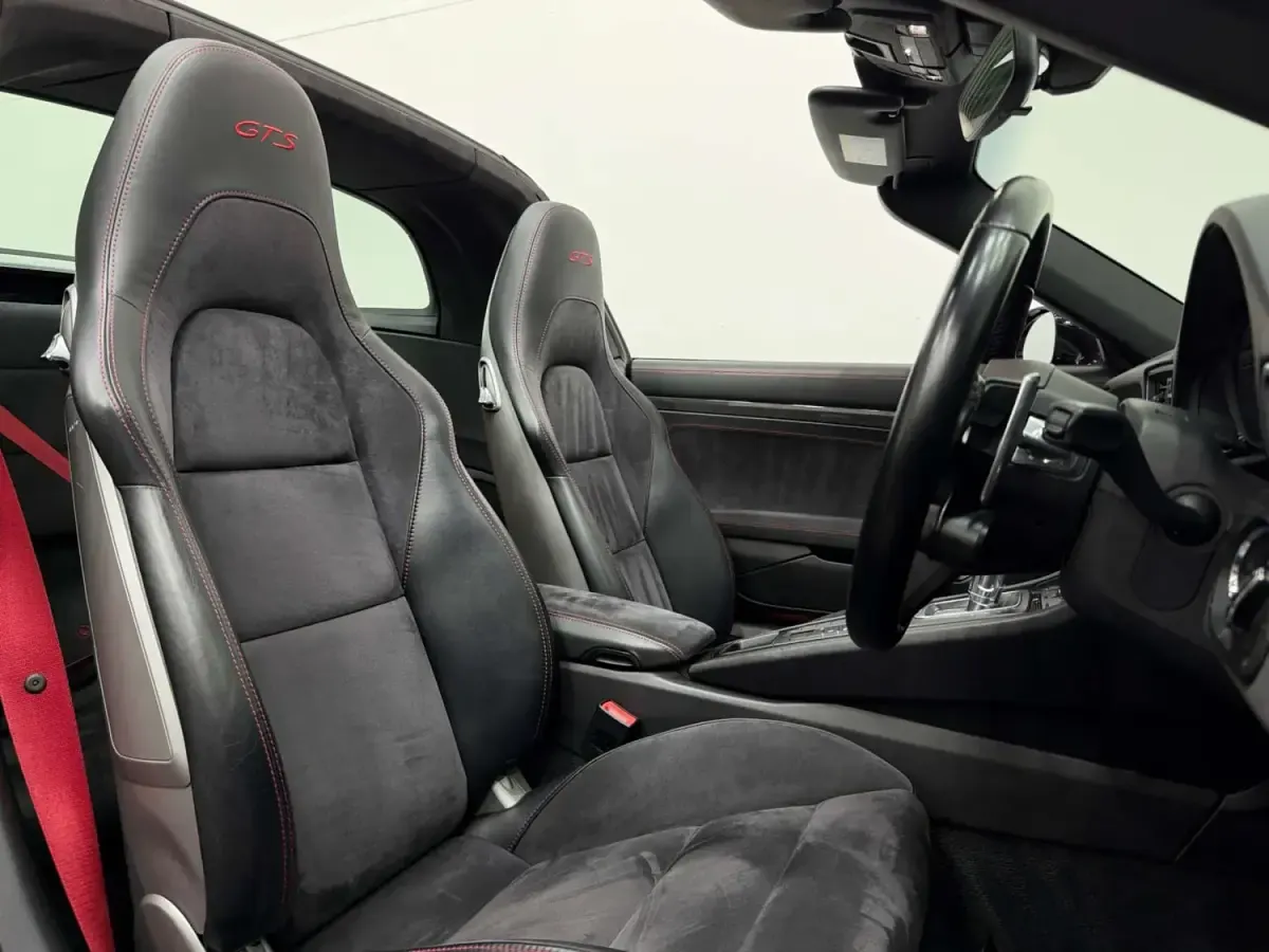Usado Porsche 911 Targa 4 2018 Negro Descapotable