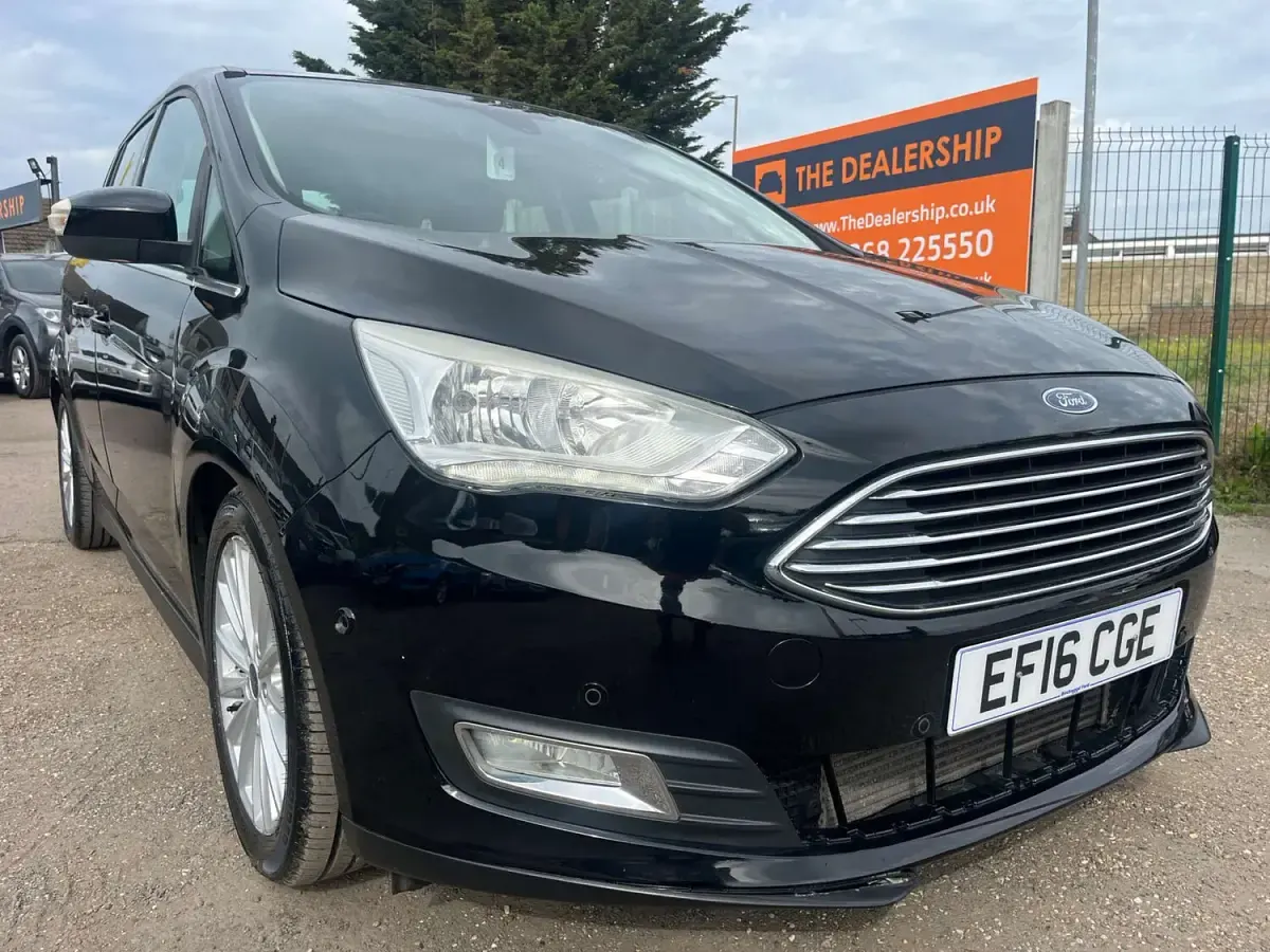 Used Ford Grand C-Max Titanium 2016 Black MPV