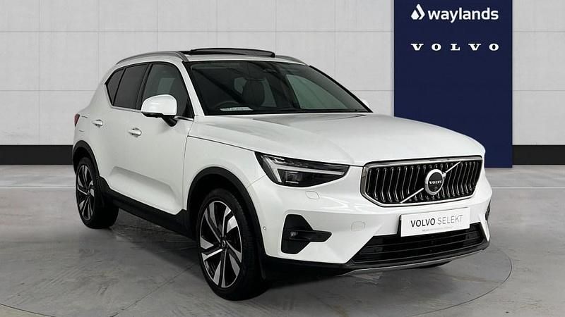 Used Volvo XC40 Ultra 2025 White SUV