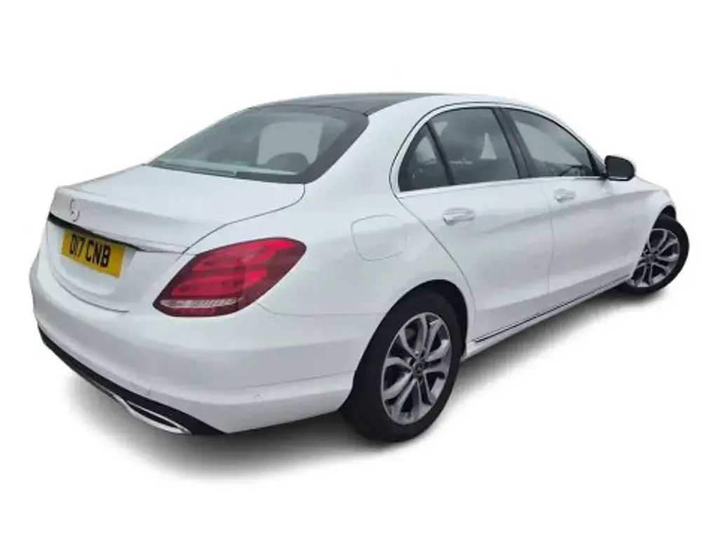 Used Mercedes C200 Premium 136 HP (100 kW) 2018 White Sedan