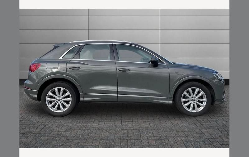 Used Audi Q3 Sport 150 HP (110 kW) 2019 Grey SUV