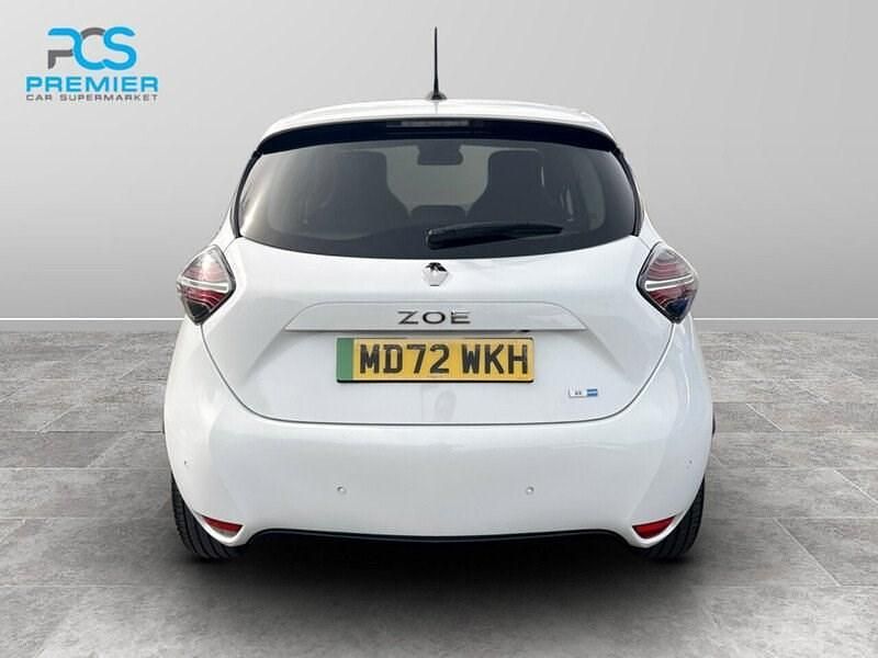 Used Renault Zoe GT-Line 100 kW (136 HP) 2022 White Hatchback