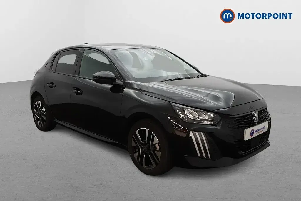 Used Peugeot 208 Allure 101 HP (74 kW) 2024 Hatchback