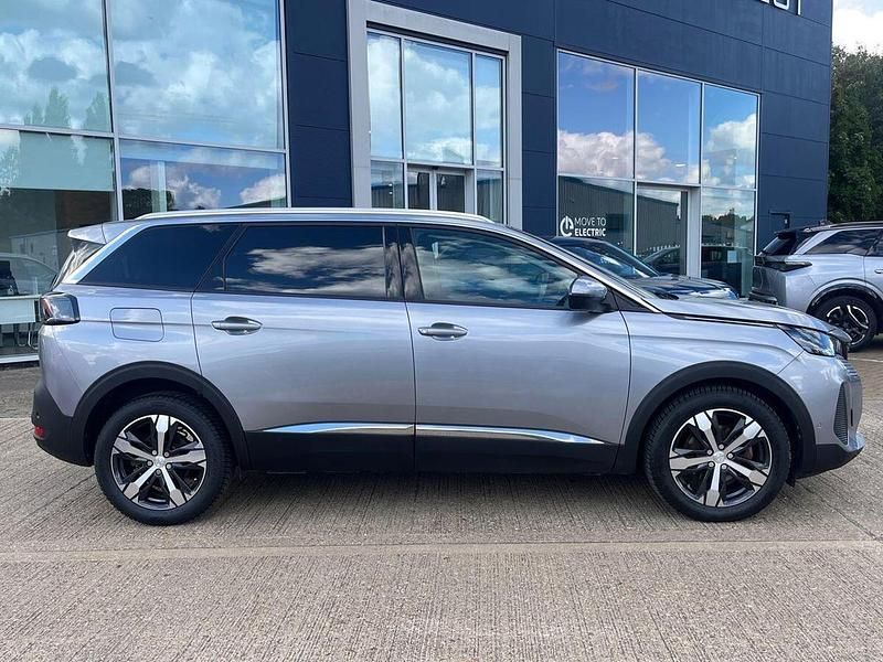 Grey Used 2021 Peugeot 5008 Allure MPV | £20,995 (A bit pricey) - Image 1/4
