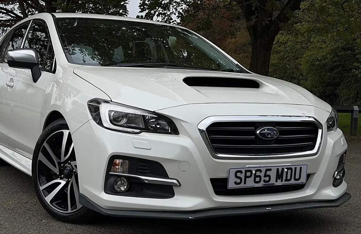 Used Subaru Levorg GT 170 HP (125 kW) 2015 White Estate