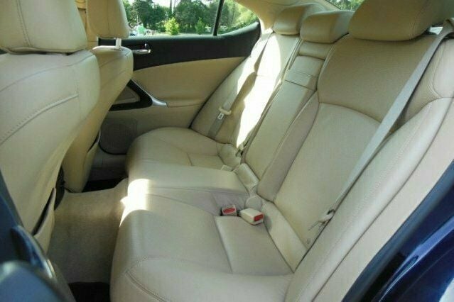 Used Lexus IS250 204 HP (150 kW) 2005 Sedan