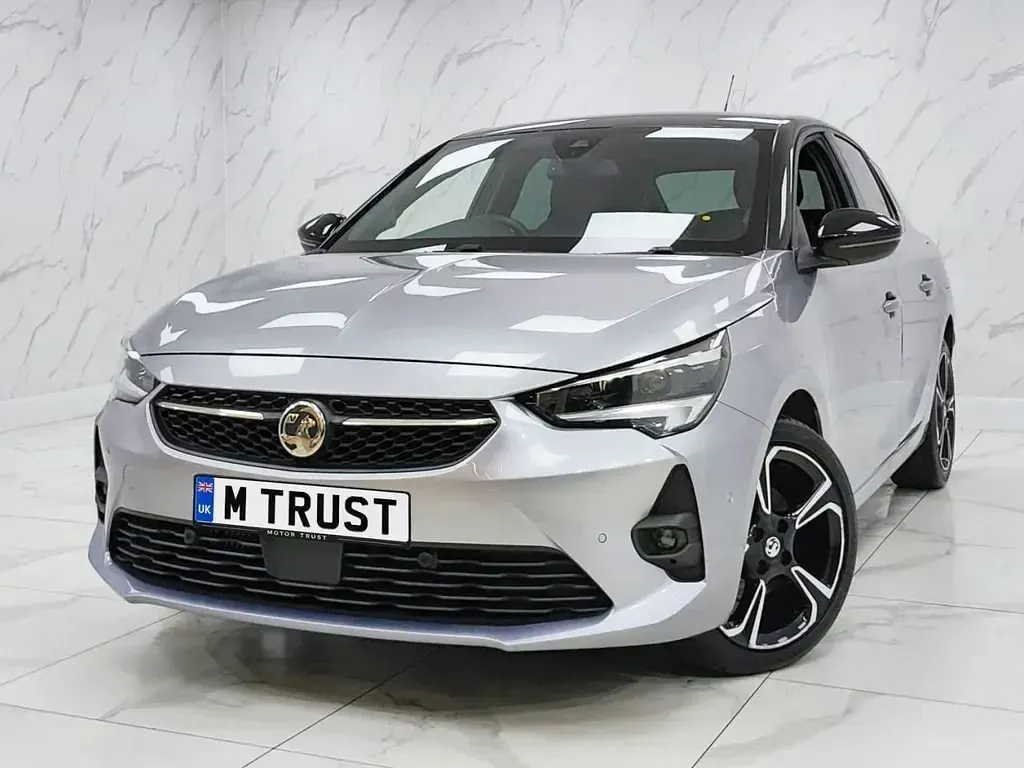 Second-hand Vauxhall Corsa Ultimate 100 CP (73 kW) 2023 Gri Hatchback