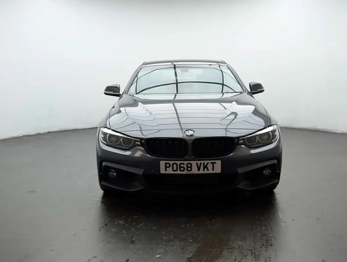 Begagnad BMW 420 M Sport 2018 Grå Sportkupé