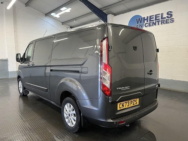 Used Ford Transit Custom Limited 130 HP (95 kW) 2023 Grey Van