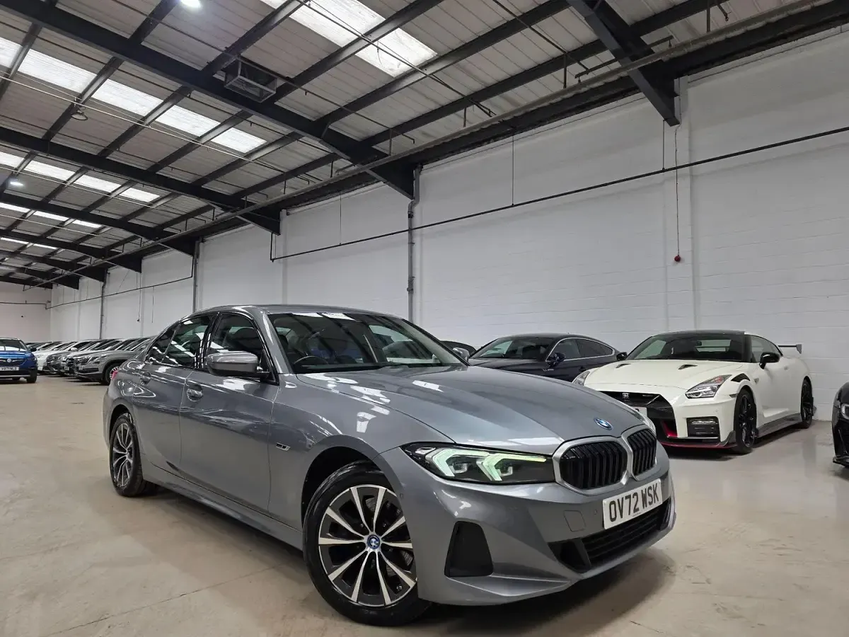Used BMW 330e Sport Line 292 HP (214 kW) 2022 Grey Sedan