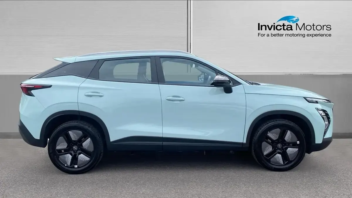 Used Omoda 5 155 kW (211 HP) 2026 Green SUV