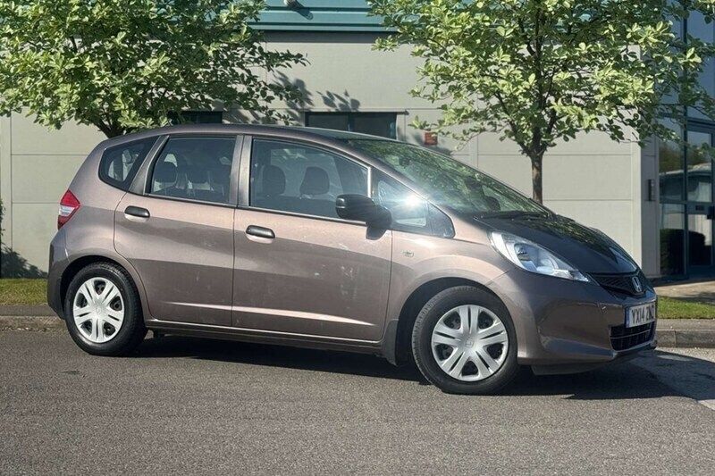 Used 2014 Honda Jazz S Hatchback | £6,045 (Super price) - Image 1/1