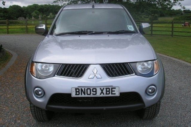 Used Mitsubishi L200 2009 Pickup