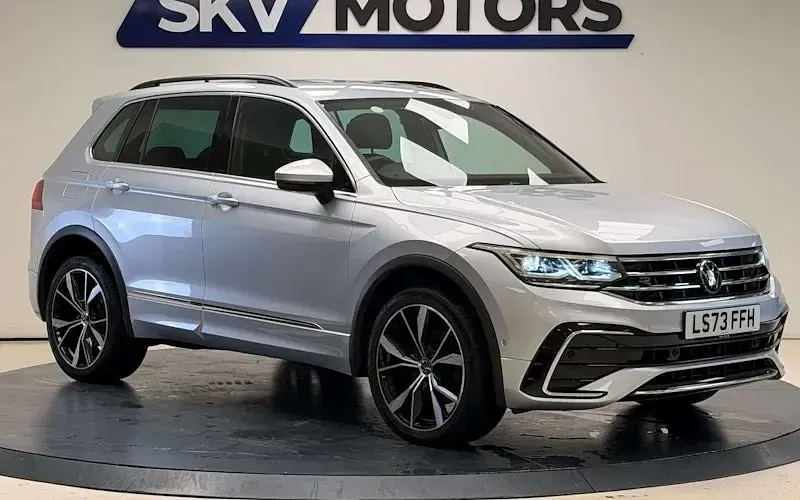 Used VW Tiguan R-line 245 HP (180 kW) 2023 SUV