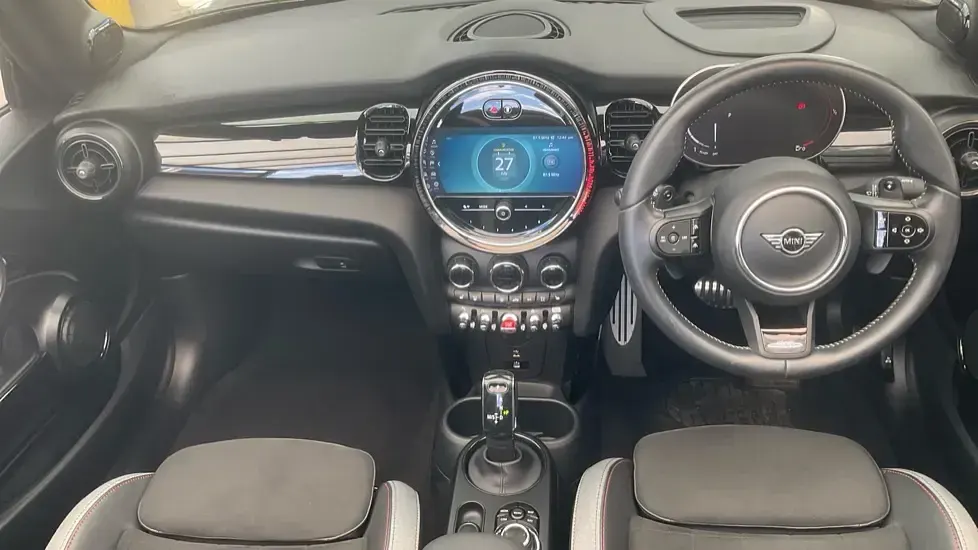 Used Mini John Cooper Works Cabriolet 228 HP (167 kW) 2024 Green Cabriolet