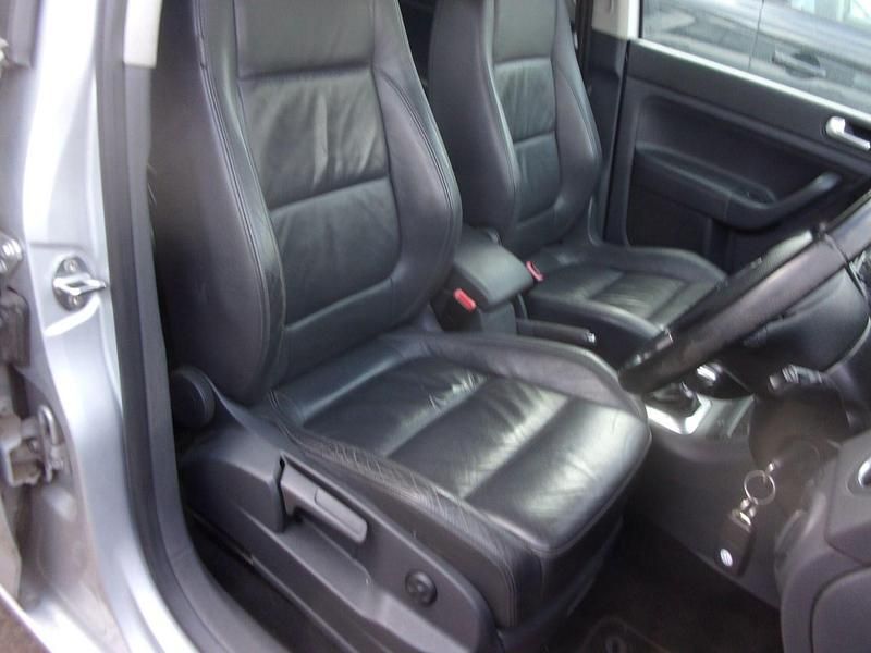 Used VW Golf V SE 2007 Silver Hatchback
