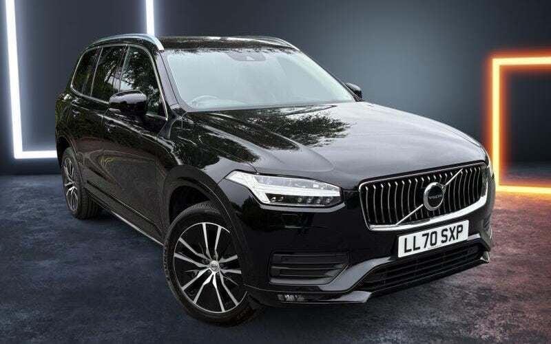 Black Used 2021 Volvo XC90 Momentum SUV | £32,000 (Fair price) - Image 1/4