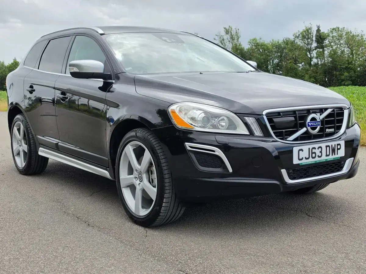 Used Volvo XC60 R-Design 2013 Black SUV