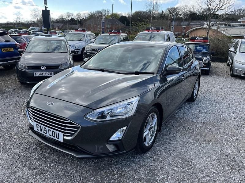 Used Ford Focus Zetec 2019 Grey Hatchback