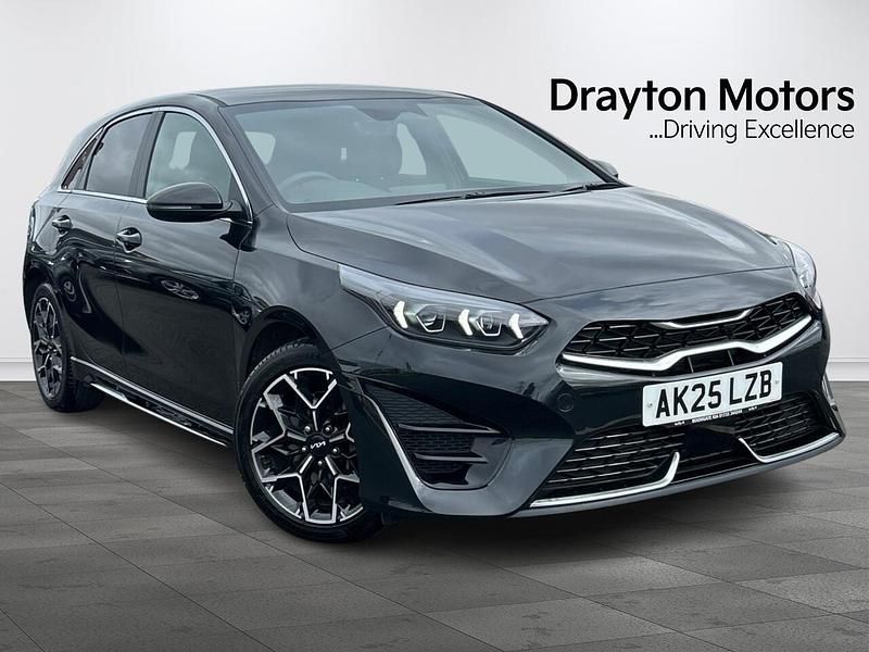 Used Kia Ceed GT GT-Line 138 HP (101 kW) 2025 Black Hatchback