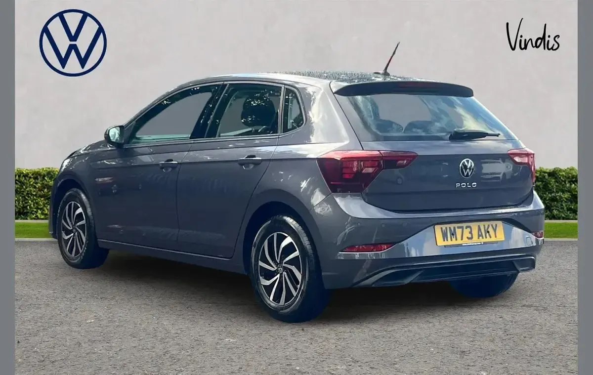 Used VW Polo Life 94 HP (69 kW) 2024 Grey Hatchback