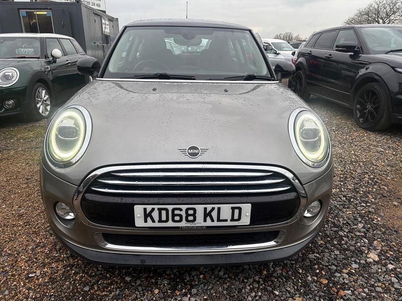 Usado Mini Cooper Hatch 2018 Prateado Citadino