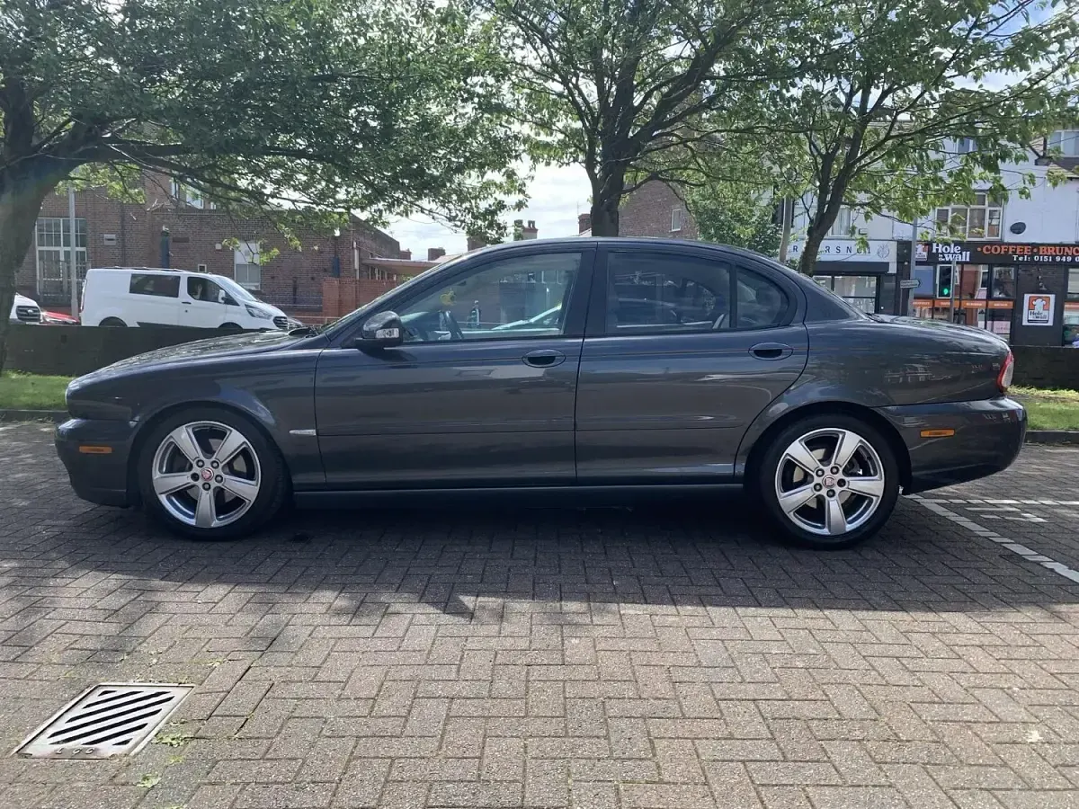 Used Jaguar X-type SE 2009 Grey Sedan