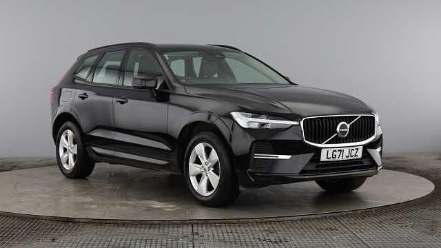 Used Volvo XC60 Momentum 247 HP (181 kW) 2022 SUV