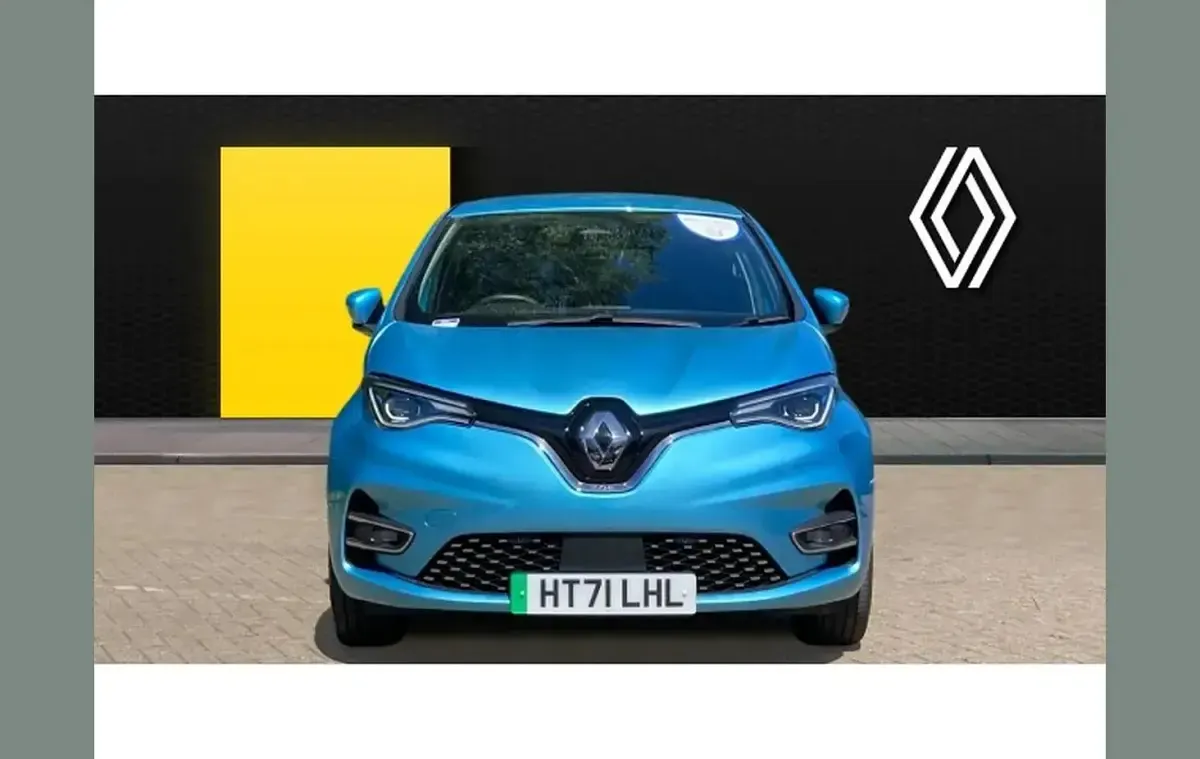 Used Renault Zoe GT-Line 100 kW (136 HP) 2022 Blue Hatchback