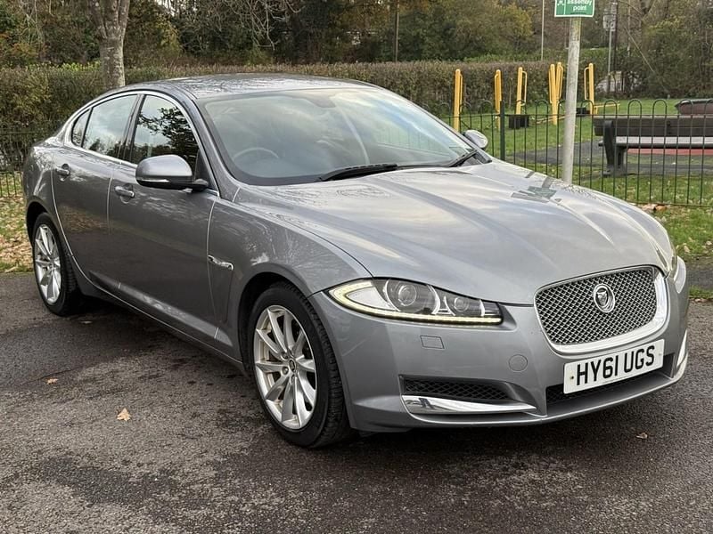 Grey Used 2011 Jaguar XF Luxury Sedan | £5,490 (Fair price) - Image 1/4