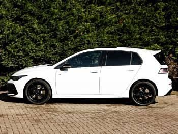 New VW Golf VIII Black Edition 333 HP (244 kW) 2025 White Hatchback