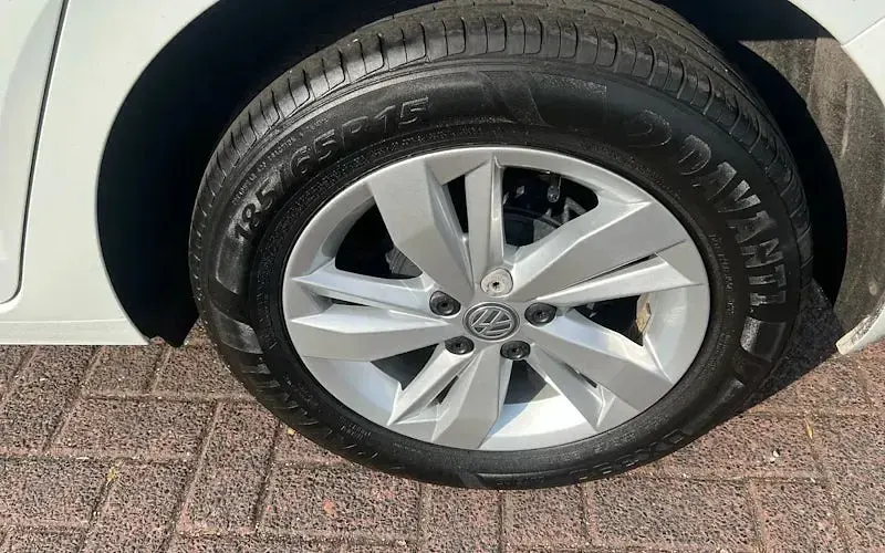 Used VW Polo SE 65 HP (47 kW) 2019 Silver Hatchback
