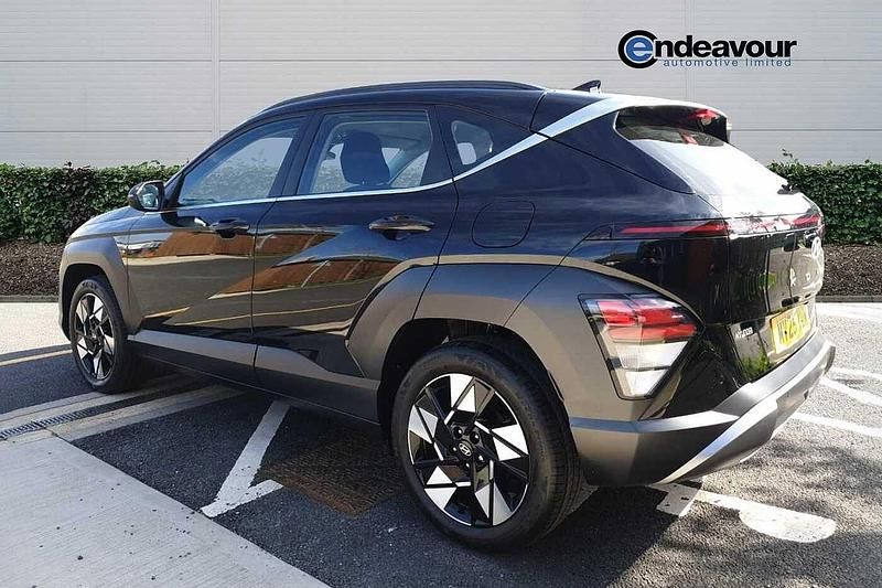 Used Hyundai Kona Advanced 129 HP (94 kW) 2025 Black SUV