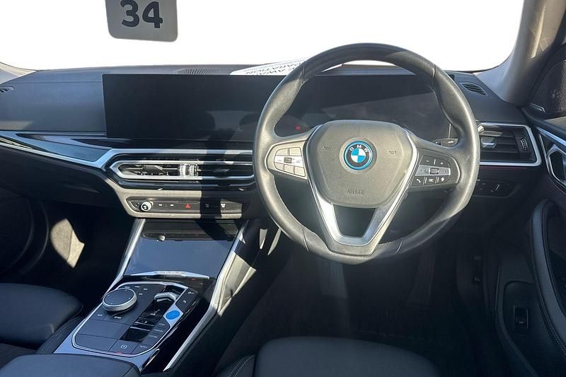 Used BMW 501 Sport Line 286 HP (210 kW) 2024 Black Coupe