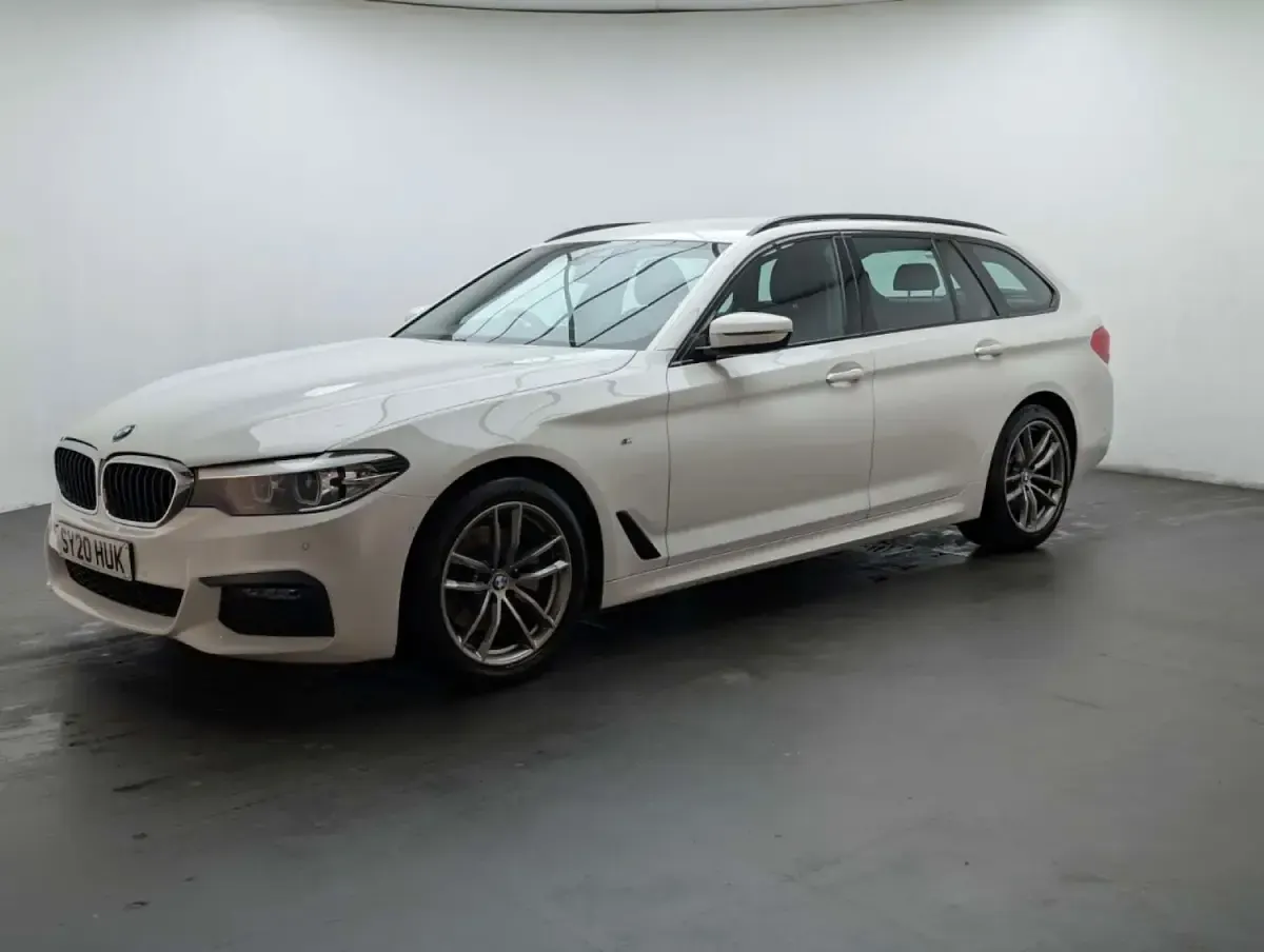 Used BMW 520 M Sport 2020 White Estate